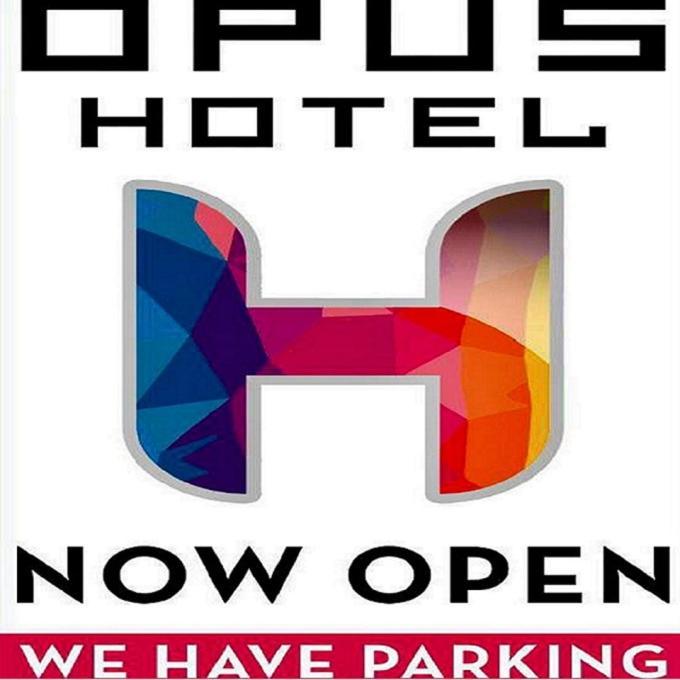Hotel Opus Bronx Near Bay Plaza Mall นิวยอร์ก ภายนอก รูปภาพ